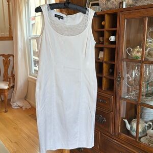 Lined cotton dress, machine washable.